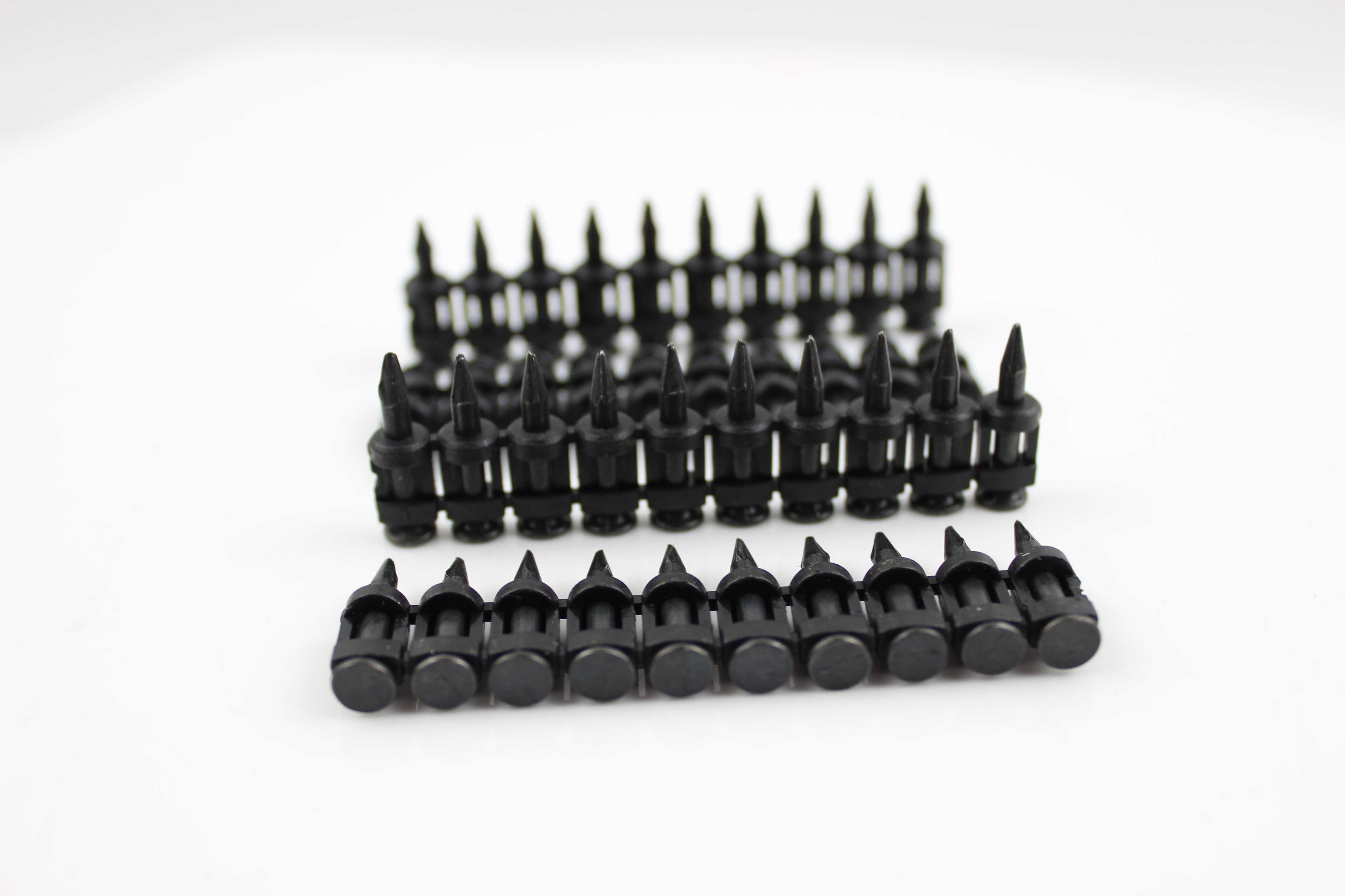 Gas nails black