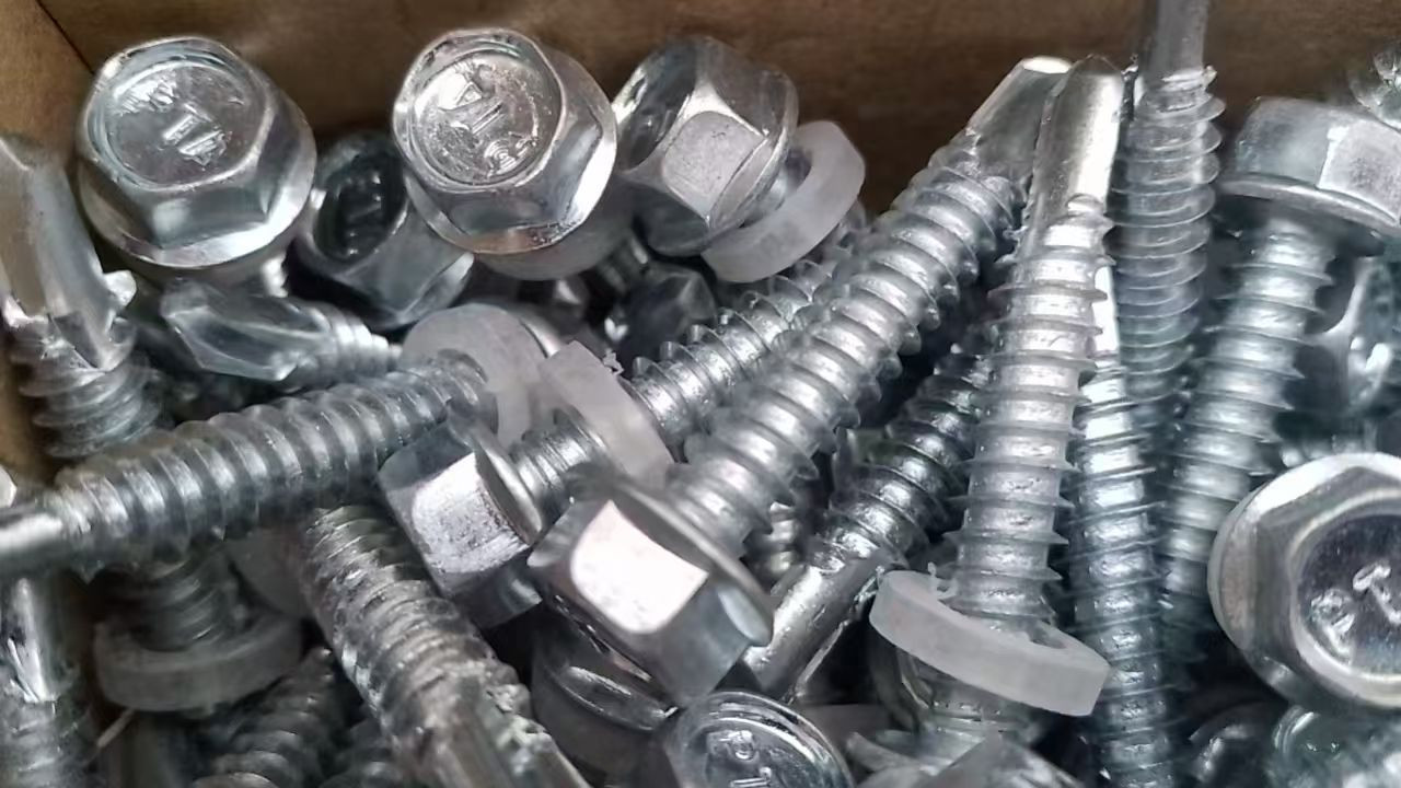 Galvanized Hex Head Self-Drilling Screws With Rubber Washer