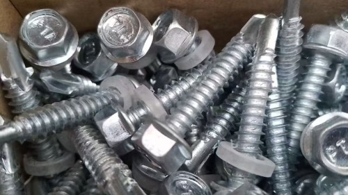 Galvanized Hex Head Self-Drilling Screws With Rubber Washer