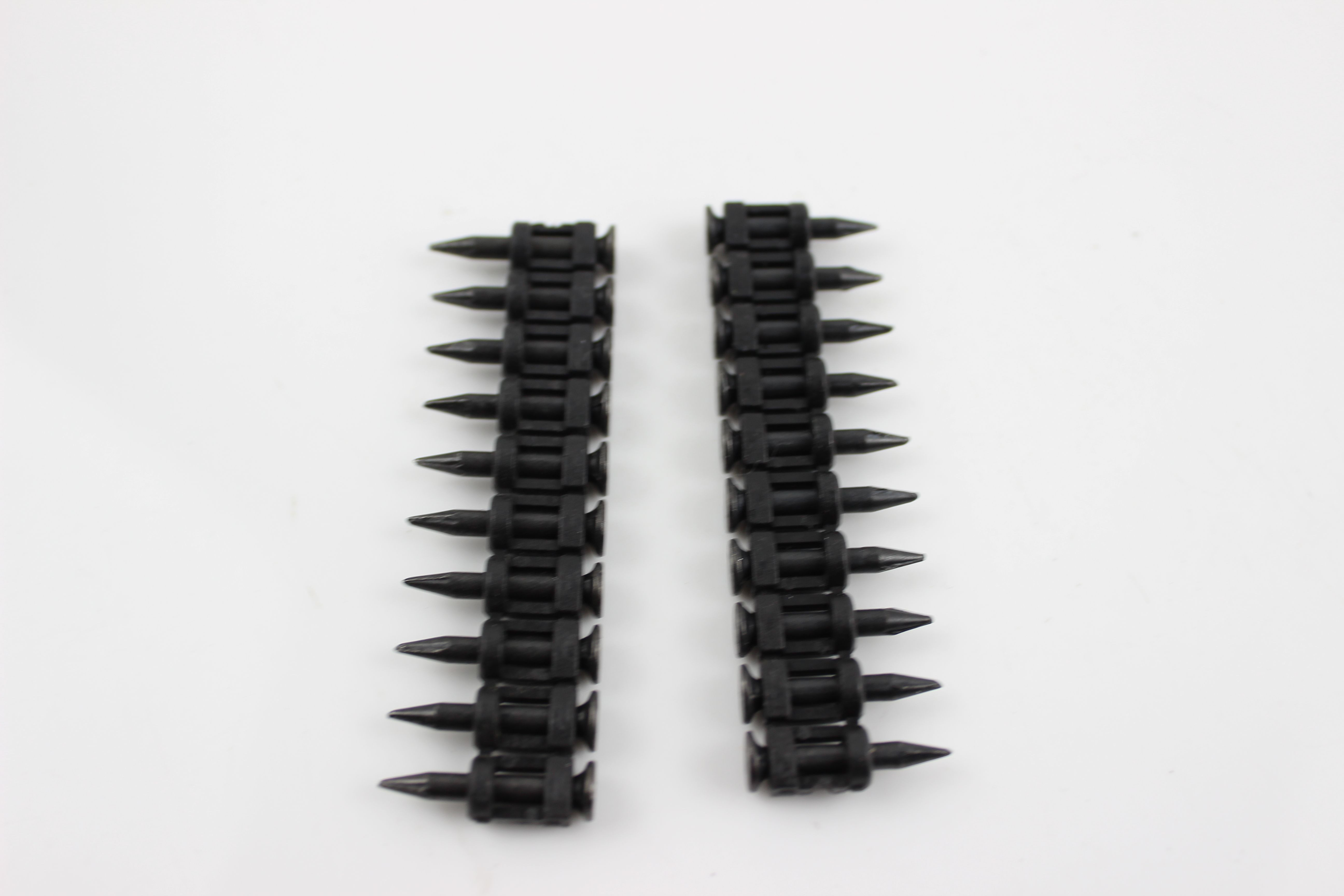 Gas nails black