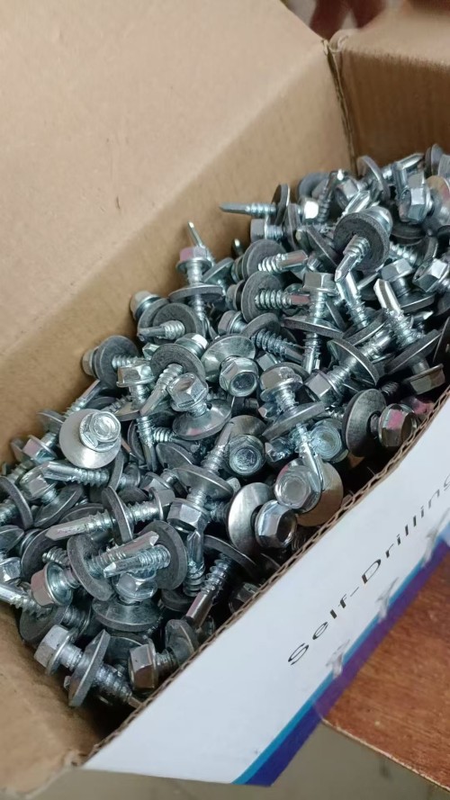 Galvanized Hex Head Self-Drilling Screws With Rubber Washer